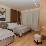 Luxurious Dreamy Seaside Apartment